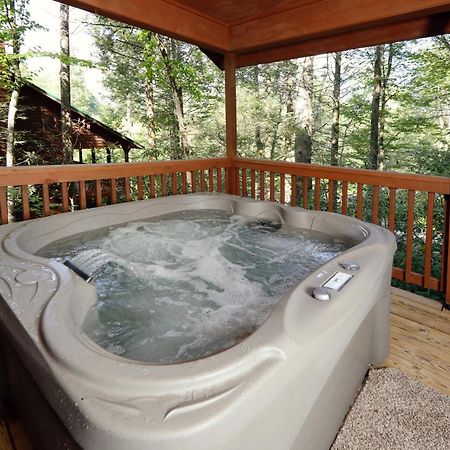 Divine Escape By Eden Crest Villa Gatlinburg Eksteriør billede
